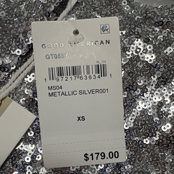 Good American Sparkling Silver Sequin Long Sleeve Top - Picture 4 of 13